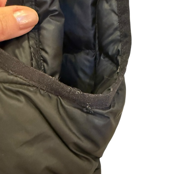 Mountain Hardwear Q Shield 650 Down Black Puffer Vest Sz M - Picture 5 of 11